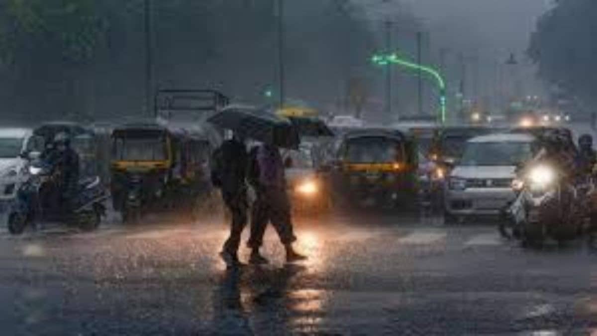 Weather Alert: Parts of Delhi-NCR Braces For Heavy Rain; IMD Issues Orange Alert