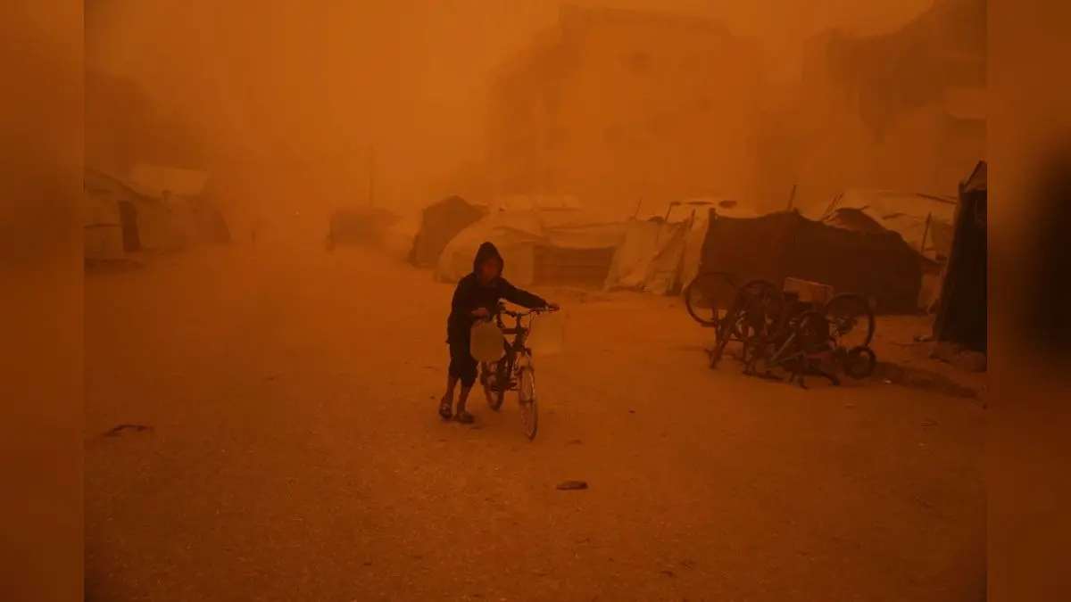 Woman Pregnant With Twins; Her Husband & 10-Year-Old Son Killed In Israeli Airstrike In Gaza Woman Pregnant With Twins; Her Husband & 10-Year-Old Son Killed In Israeli Airstrike In Gaza