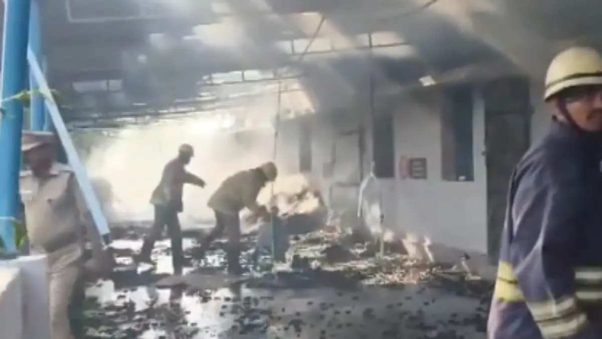 At Least 16 Dead, 6 Injured In Blast At Firecracker Factory In Tamil Nadu 16 Dead, 6 Injured In Blast At Firecracker Factory In Tamil Nadu