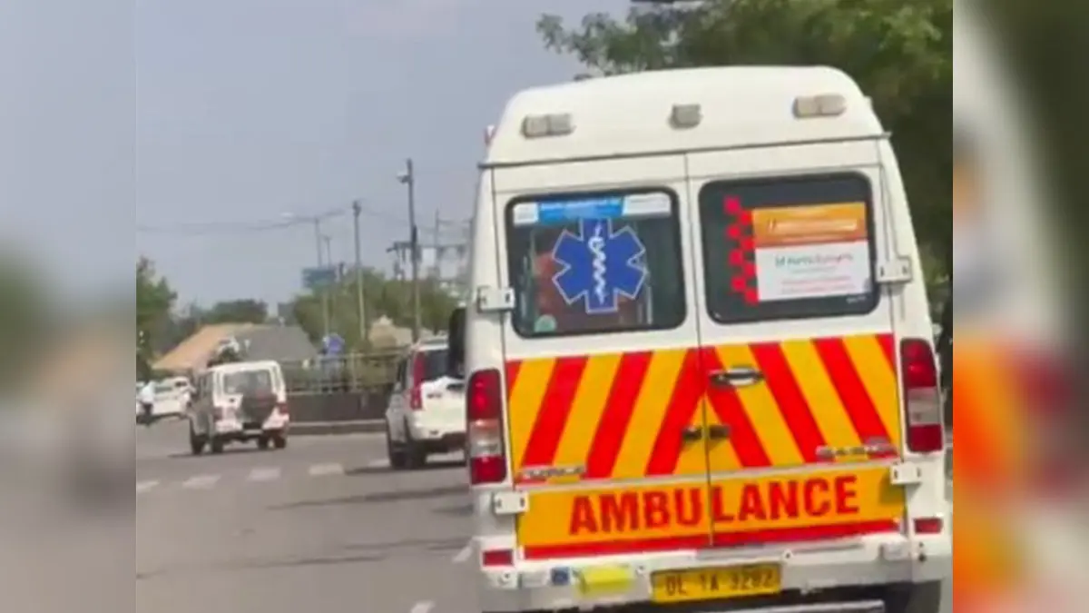 98 Km, 85 Minutes: Live Heart Transported Via Green Corridor From Rohtak To Delhi 98 Km, 85 Minutes: Live Heart Transported Via Green Corridor From Rohtak To Delhi