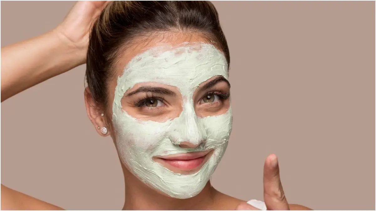 Get Oil-Free Skin With This 3-Ingredient Homemade Face Mask A face mask can reduce oiliness in the skin during summers
