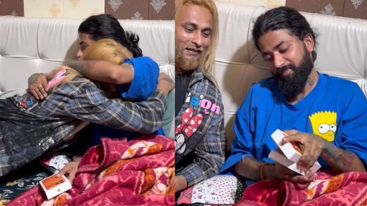 anurag-dobhal-got-emotional-when-he-get-iphone-17-by friend influencer video-goes-viral