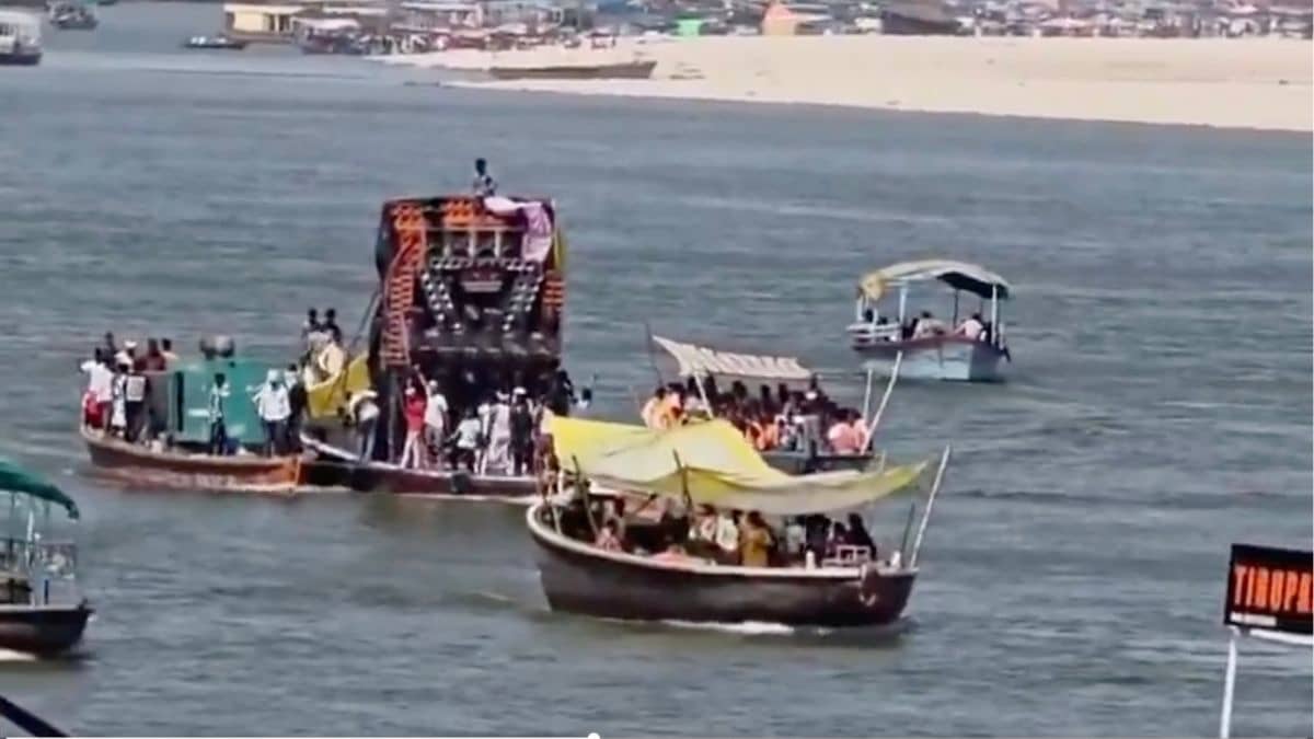 ‘Beer Party On Ganga in Varanasi’: Boat Bash Goes Viral, Man Arrested After Drinking Video Stirs Controversy | WATCH