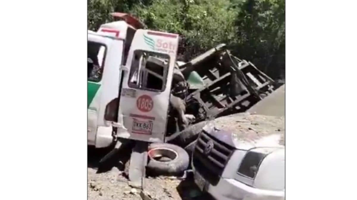 Colombia Bomb Blast: 7 Killed, Over 20 Injured After Bus Explodes in Cauca