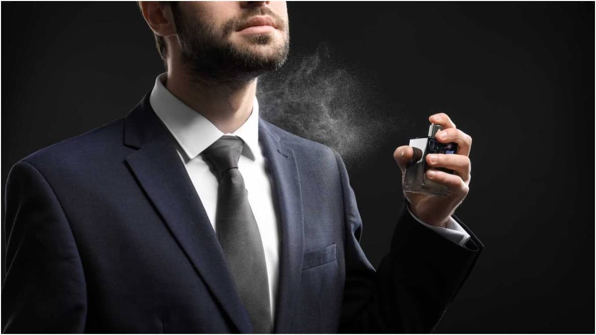 Fragrance of a perfume wears off easily if not applied correctly