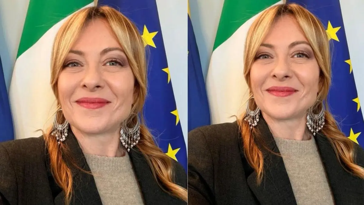 कानों में इंडियन झुमके और चेहरे पर स्माइल... इटली PM जॉर्जिया मेलोनी ने शेयर की सेल्फी, कैप्शन में असली धमाका Giorgia Meloni