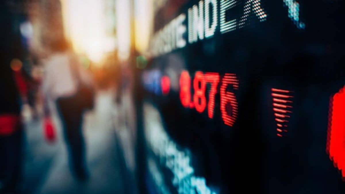 How Global Events Impact Currency Markets: Explained For Indian Traders