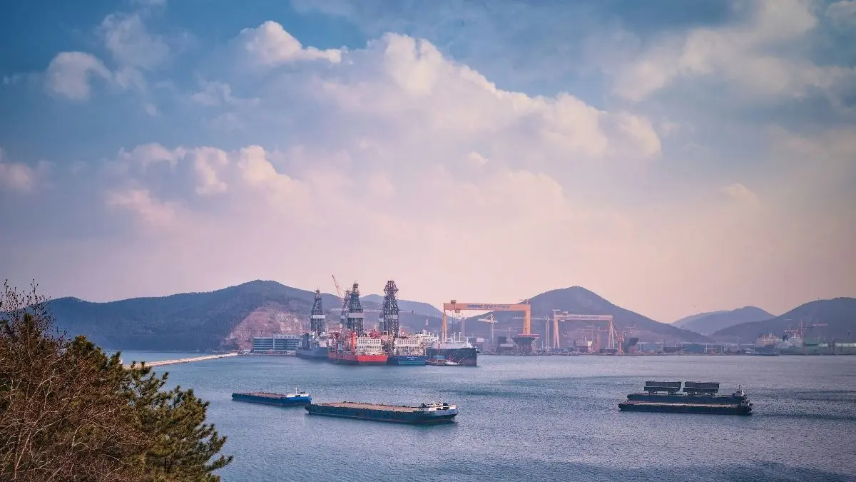 Global Leaders Warn of Record Energy Shock; Demand End to Export Controls as Crude Tops $100 IMF, IEA Warn Against Energy Hoarding