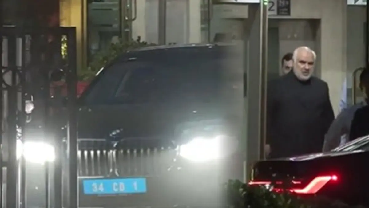 India Summons Iranian Ambassador Over Firing of Two Indian-Flagged Vessels in Strait of Hormuz: Reports India Summons Iranian Ambassador Over Firing of Two Indian-Flagged Vessels in Strait of Hormuz: Reports