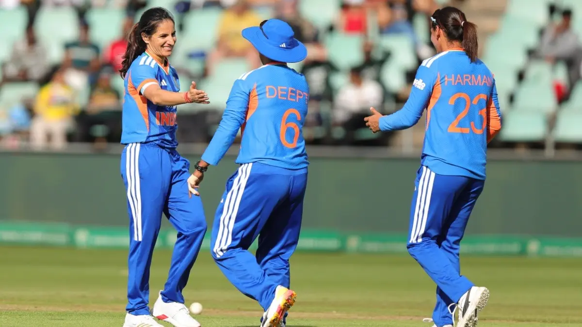 India Women Fall To South Africa In 5th T20I, Suffer Heavy 4-1 Series Defeat India Women's players celebrating after taking a wicket against South Africa in 5th T20I