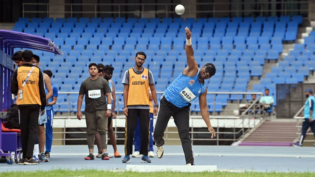 Indian parathlete Janak Singh in action