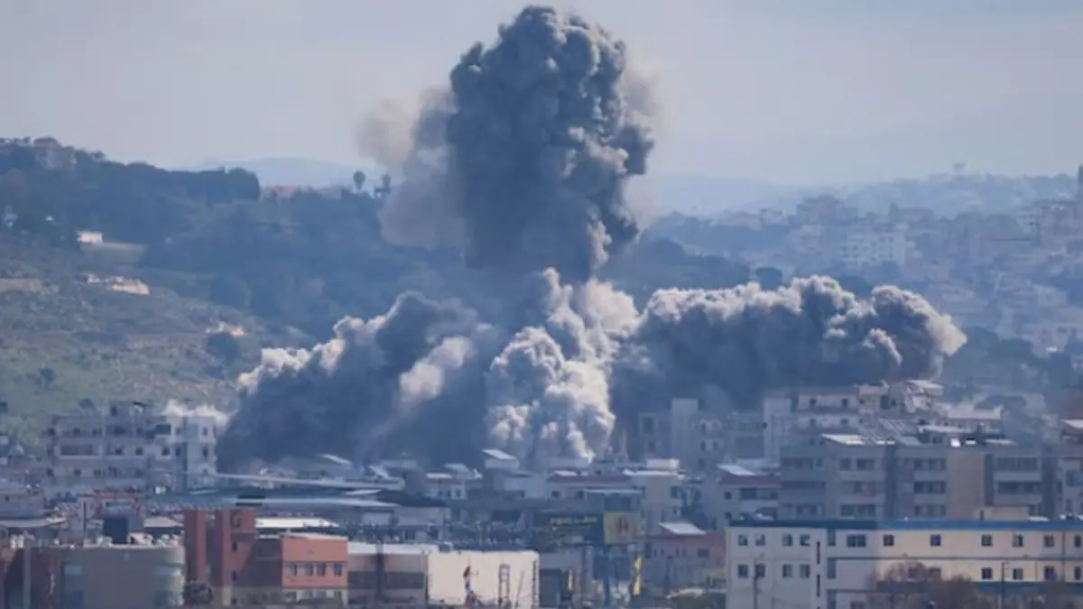 Israeli Strike in South Lebanon Kills Three Girls & Prominent Lebanese Imam Sadiq al-Nabulsi: Reports Israeli Strike in South Lebanon Kills Three Girls & Prominent Lebanese Imam Sadiq al-Nabulsi: Reports