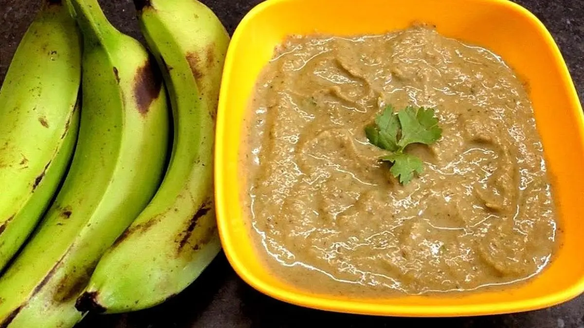 Kacche Kele Ke Chilke ki Chutney: लू और गर्मी से बचाएगी कच्चे केले की यह चटपटी चटनी, नोट कर लें सबसे आसान रेसिपी Kacche Kele Ke Chilke ki Chutney