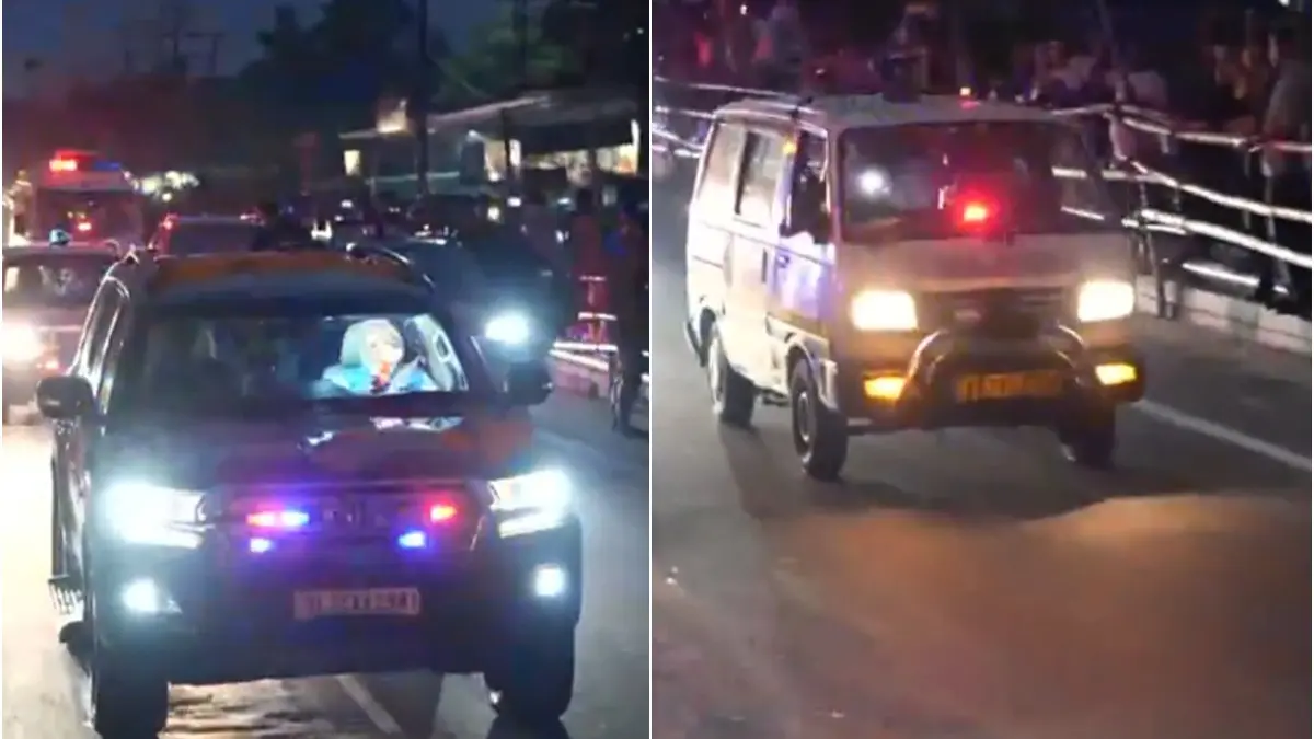 Leaving VIP Culture Behind, PM Modi's Convoy Gives Way For Ambulance In West Bengal Leaving VIP Culture Behind, PM Modi's Convoy Gives Way For Ambulance In West Bengal