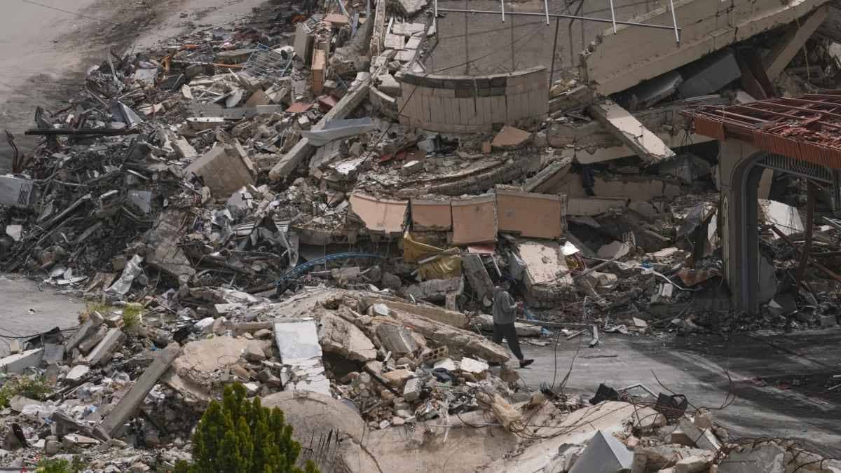 French Soldier Killed, 3 Wounded In Attack On Peacekeepers In Lebanon