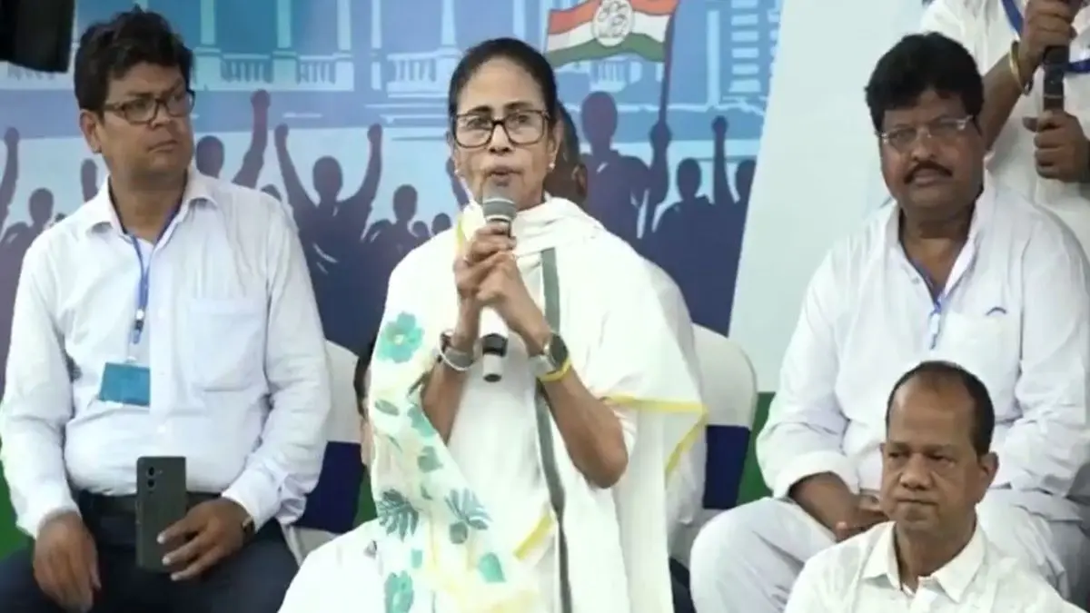Mamata Banerjee Claims BJP Planning To Cancel Elections, Impose President's Rule In West Bengal Mamata Banerjee Claims BJP Planning To Cancel Elections, Impose President's Rule In West Bengal