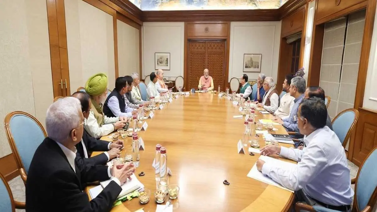 PM Modi Asks Ministers To Take All Measures To Solve Citizens' Problems Amid Middle East War PM Modi Asks Ministers To Take All Measures To Solve Citizens' Problems Amid Middle East War