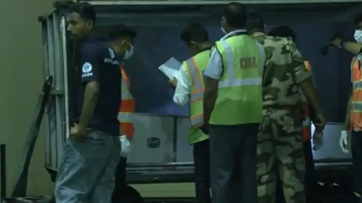 कुवैत से कोच्चि एयरपोर्ट पहुंची स्पेशल फ्लाइट, विमान में थे 20 भारतीयों के शव, क्या है पूरा मामला? Mortal remains of 20 Indians arrive at Kochi Airport