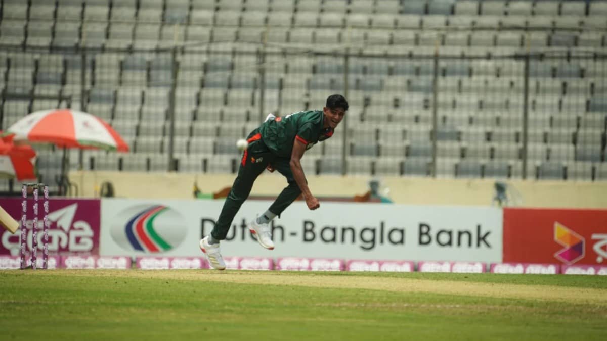 Nahid Rana in action