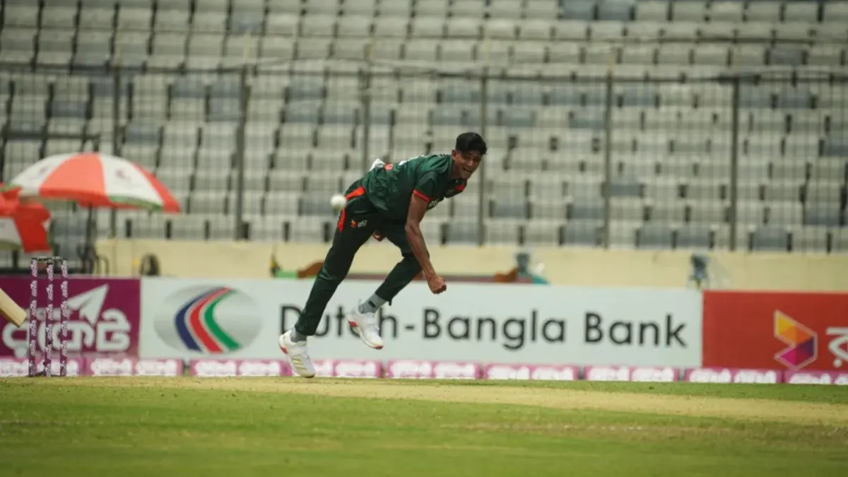 Nahid Rana's 5-Wicket Haul Helps Bangaldesh Beat New Zealand By 6 Wickets, Level Series 1-1 Nahid Rana in action