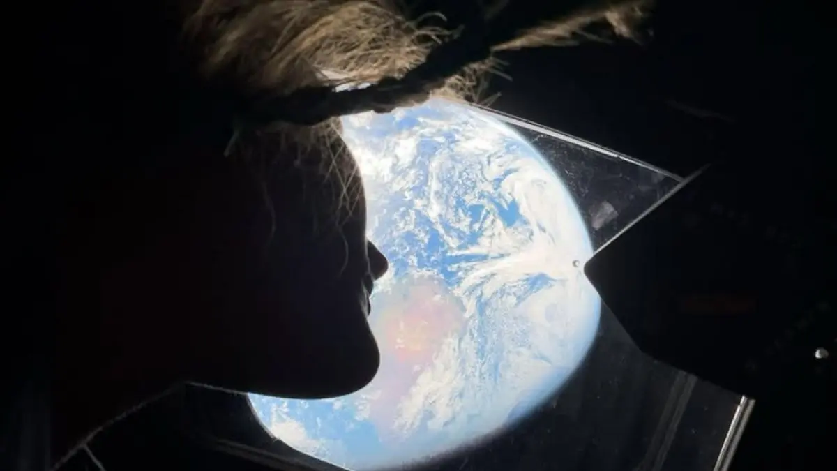 Artemis II Astronauts Took an iPhone 17 Pro Max to Space: How Apple's Flagship Got NASA's Clearance nasa