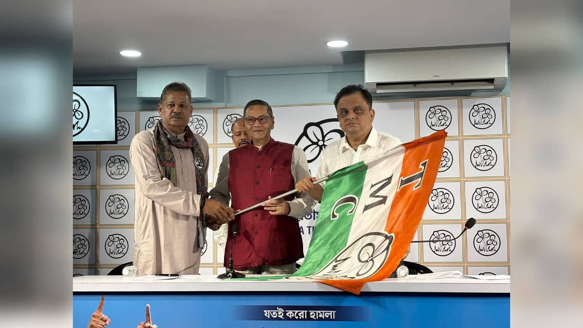 Netaji Subhas Chandra Bose's Grandnephew Chandra Kumar Joins TMC Ahead Of West Bengal Elections