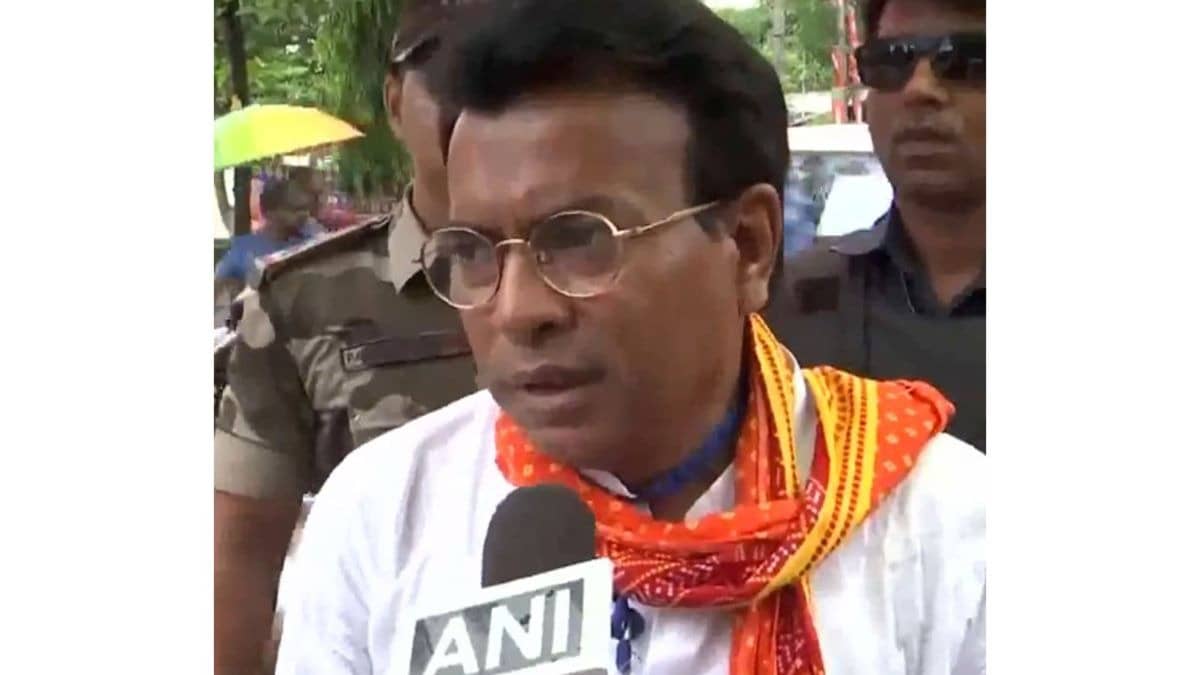 Officials didn't delete names of voters dying 25 years ago to protect Mamata Banerjee: BJP's Rudranil Ghosh