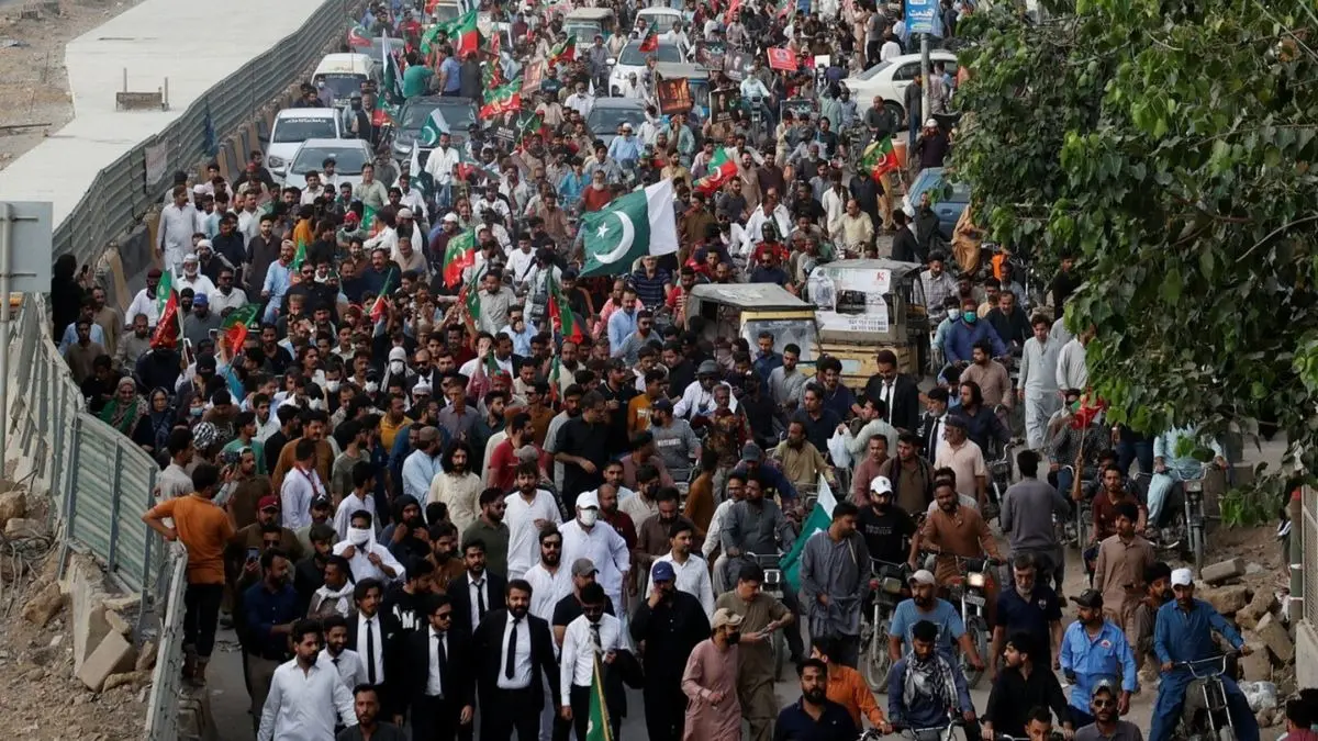 पाकिस्तान में पड़ गए खाने के भी लाले? शहबाज सरकार की इन नीतियों के खिलाफ सड़क पर उतरे 100 से ज्यादा शहरों के किसान Pakistan Farmers Protest