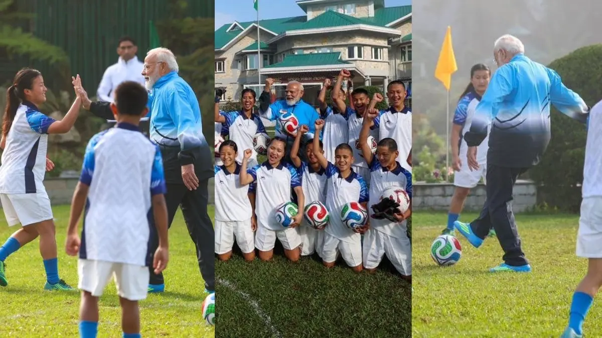 कभी किया गोल, तो कभी 'दोस्तों' का जोश हाई... फुटबॉल के मैदान में कुछ इस अंदाज में दिखे PM मोदी- PHOTOS PM Modi