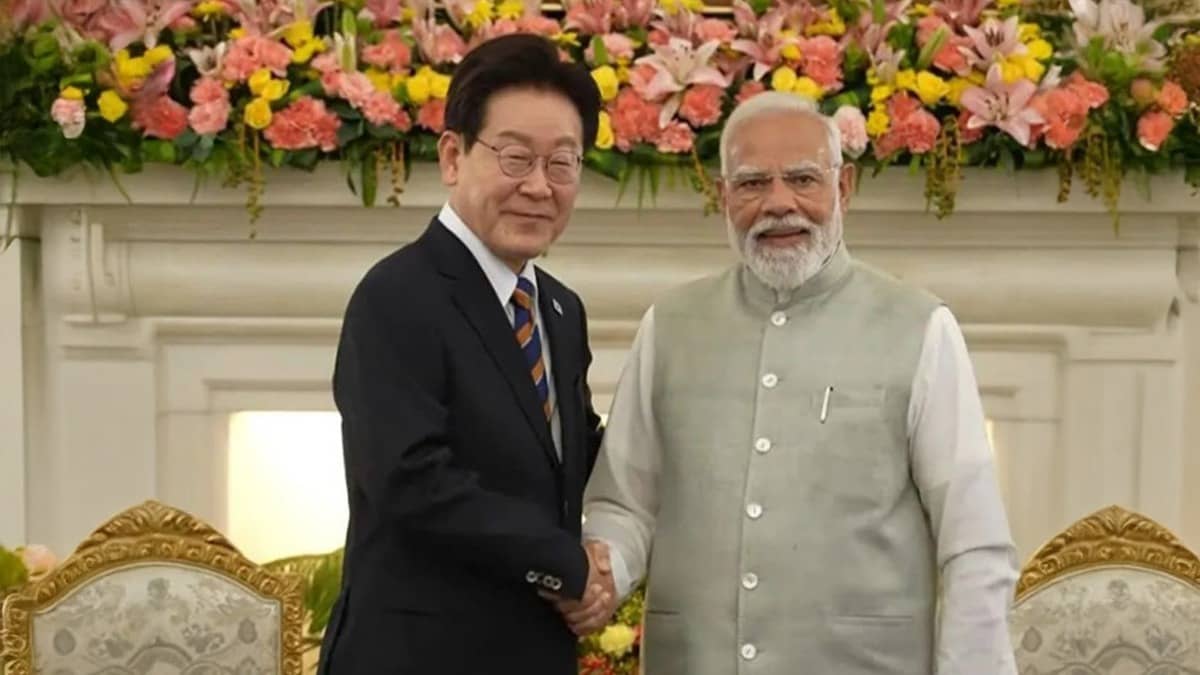 PM Modi Highlights Popularity of K-Pop & K-Drama in India After Meeting South Korean President Lee