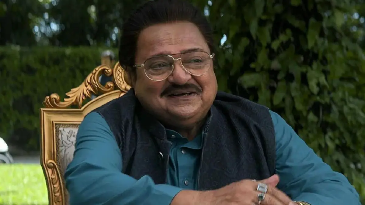 ‘किसकी जेब में है…’; Dhurandhar 2 के मेकर्स से राकेश बेदी को मिला 1 करोड़ का बोनस? एक्टर ने ‘जमील जमाली’ अंदाज में दिया जवाब Rakesh Bedi in Dhurandhar 2