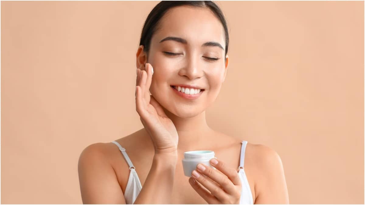 Raw milk can help fight dryness in skin.