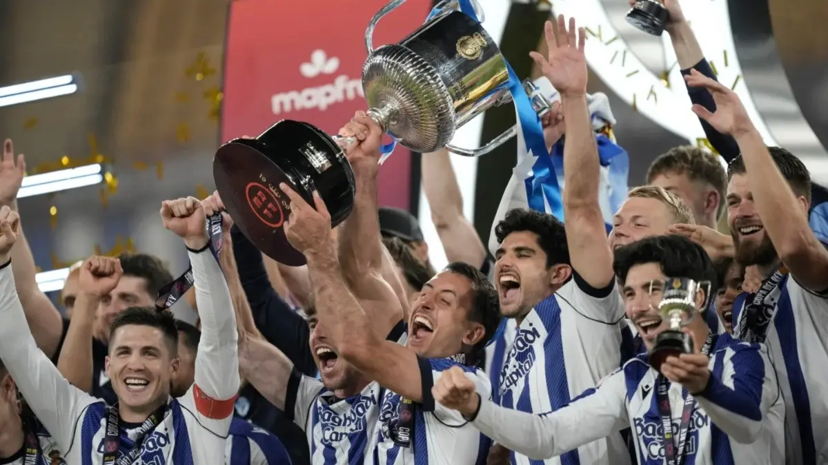 Real Sociedad Beats Atletico Madrid In Penalty Shootout To Win Copa Del Rey Title Real Sociedad lift Copa Del Rey title