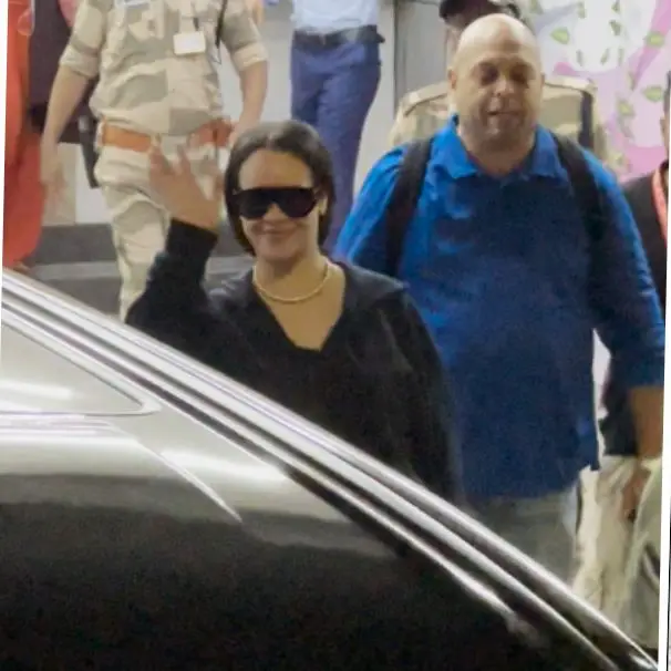 Rihanna arrives in Mumbai