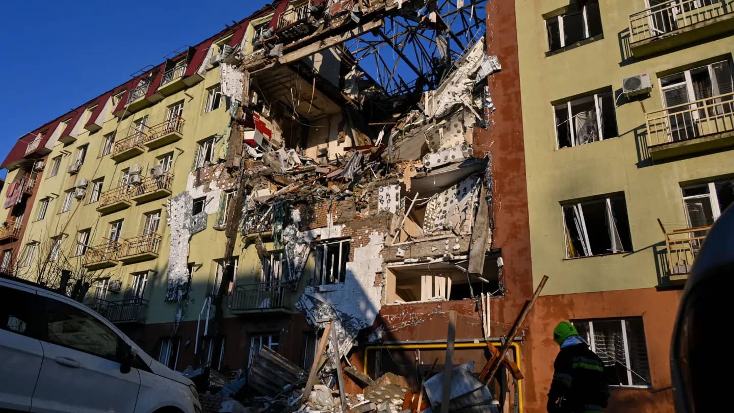 Russian Strikes On Odesa Kill 2 Ahead of Orthodox Easter Ceasefire