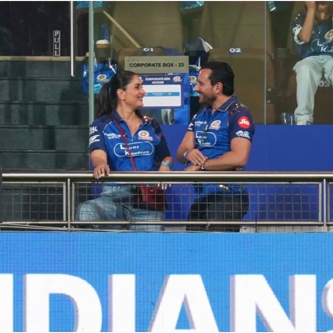 Saif Ali Khan and Kareena Kapoor at Wankhede Stadium in Mumbai