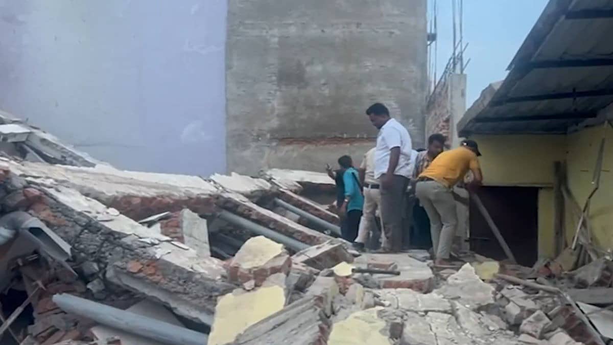 Several Feared Trapped As 4-Storey Building Collapses In Madhya Pradesh's Anuppur