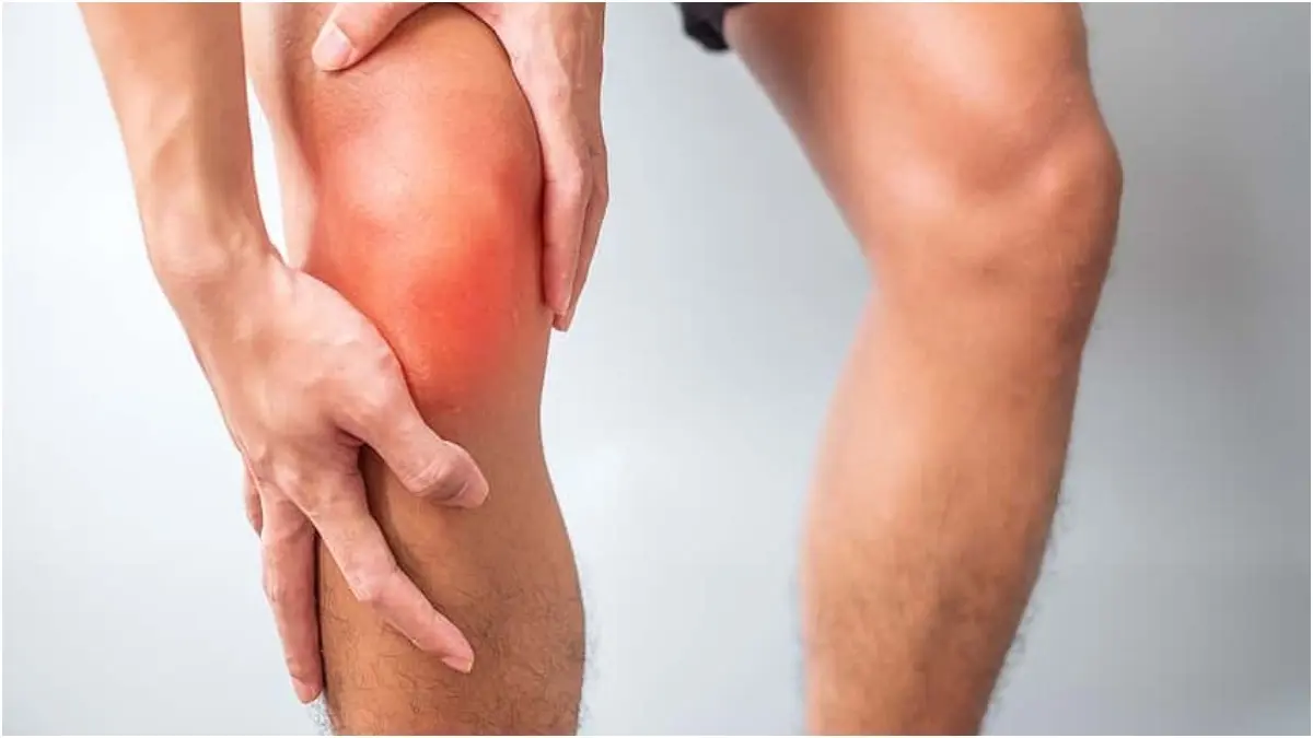 Sound Of Cracking Knees: When Is Medical Attention Needed? Sound of cracking knees without accompanying pain is not a cause of concern