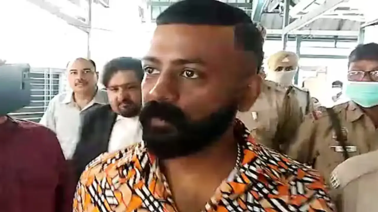 दिल्ली से बड़ी खबर, 'महाठग' सुकेश चंद्रशेखर को मनी लॉन्ड्रिंग मामले में मिली जमानत Sukesh