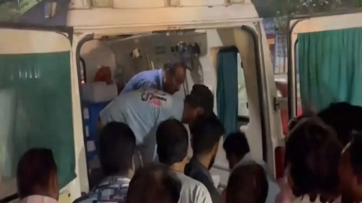 Telangana: Speeding Car Critically Injures 2 Girls in Meerpet; Police Launch Investigation Telangana: Speeding Car Critically Injures 2 Girls in Meerpet; Police Launch Investigation