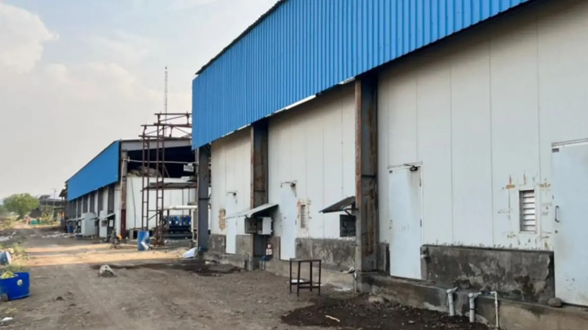 Three Workers Die While Cleaning Drainage Tank in Pune Three Workers Die While Cleaning Drainage Tank in Pune