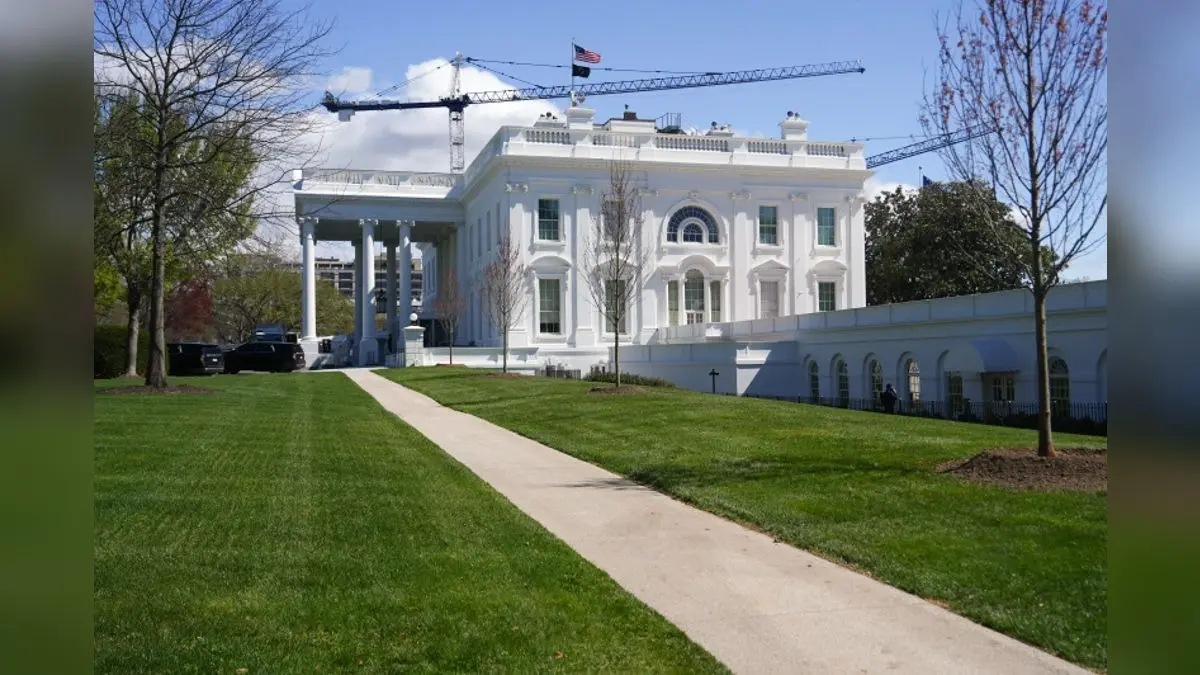 Trump’s White House Ballroom Gets Approval Days After Judge Ordered Construction Halt Trump’s White House Ballroom Gets Approval Days After Judge Ordered Construction Halt