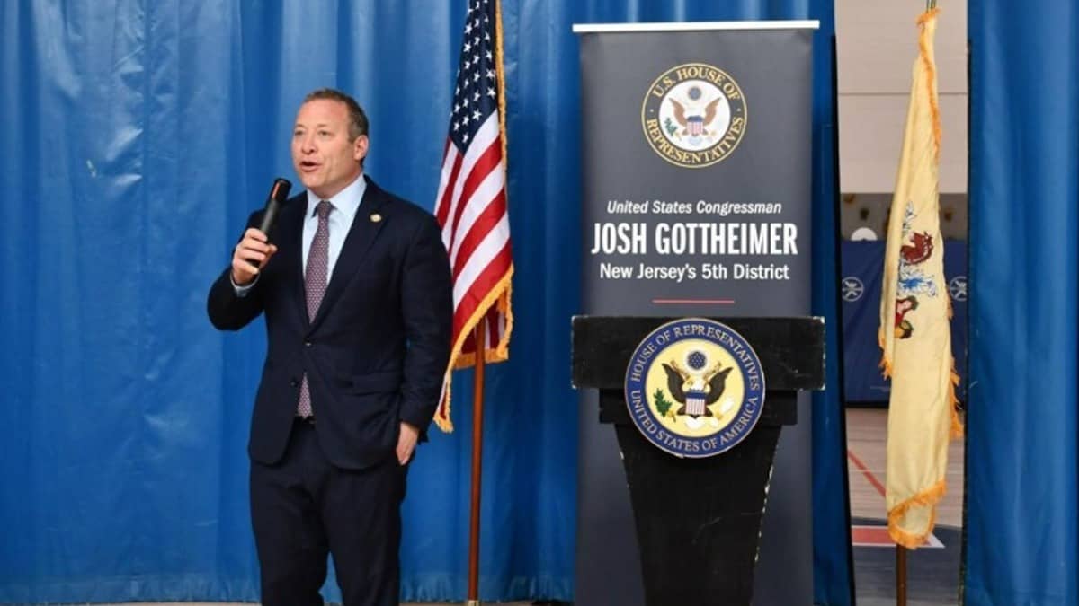 US Congressman Slams Pak Defence Minister's Remarks on Israel, Says Hateful 'Rhetoric Unproductive at This Fragile Moment'