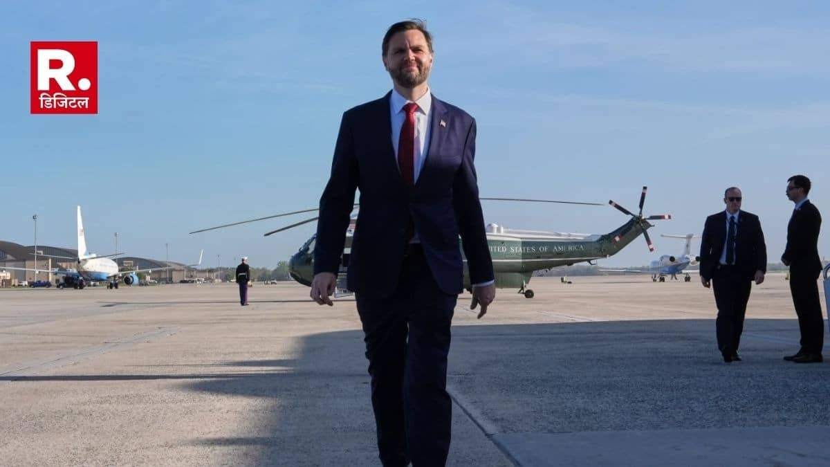 अमेरिका के उपराष्ट्रपति JD Vance पहुंचे पाकिस्तान, ईरान के साथ होगी शांति वार्ता, पहले पीएम शहबाज से मुलाकात