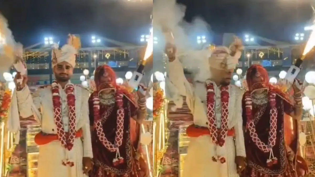 फायर गन के साथ ली ग्रैंड एंट्री, अचानक दूल्हे के साथ हुआ कुछ ऐसा, बगल में खड़ी दुल्हन को नहीं लगी भनक; VIDEO VIRAL Viral Video