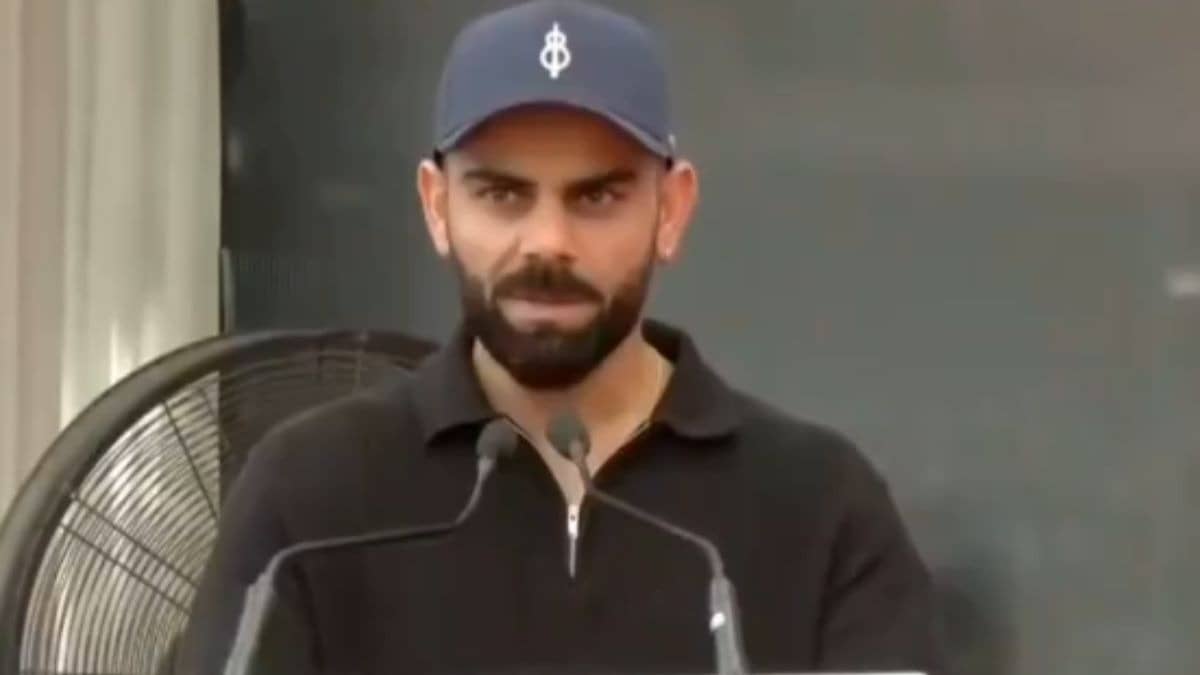 'बोलने तो दो यार...', बीच इवेंट में आखिर विराट कोहली ने ऐसा क्यों बोला, जानें क्या है पूरा मामला-VIDEO वायरल