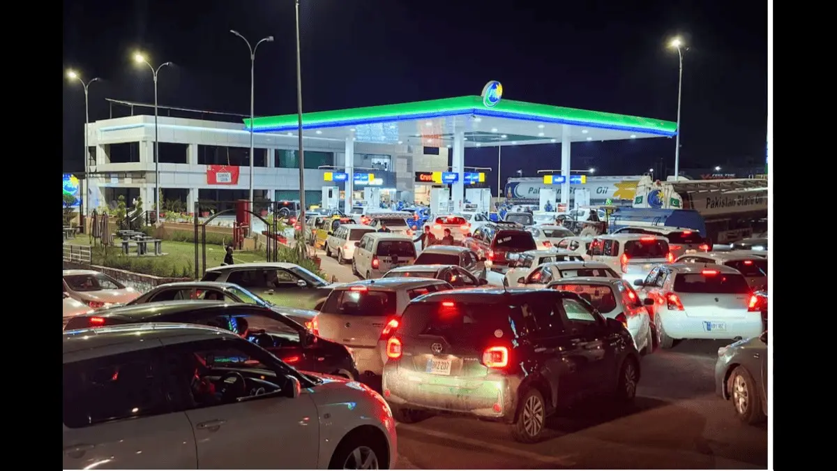 Pakistan Hikes Fuel Prices Sharply Amid Spiralling Mideast War- Check Latest Petrol, Diesel Rates X
