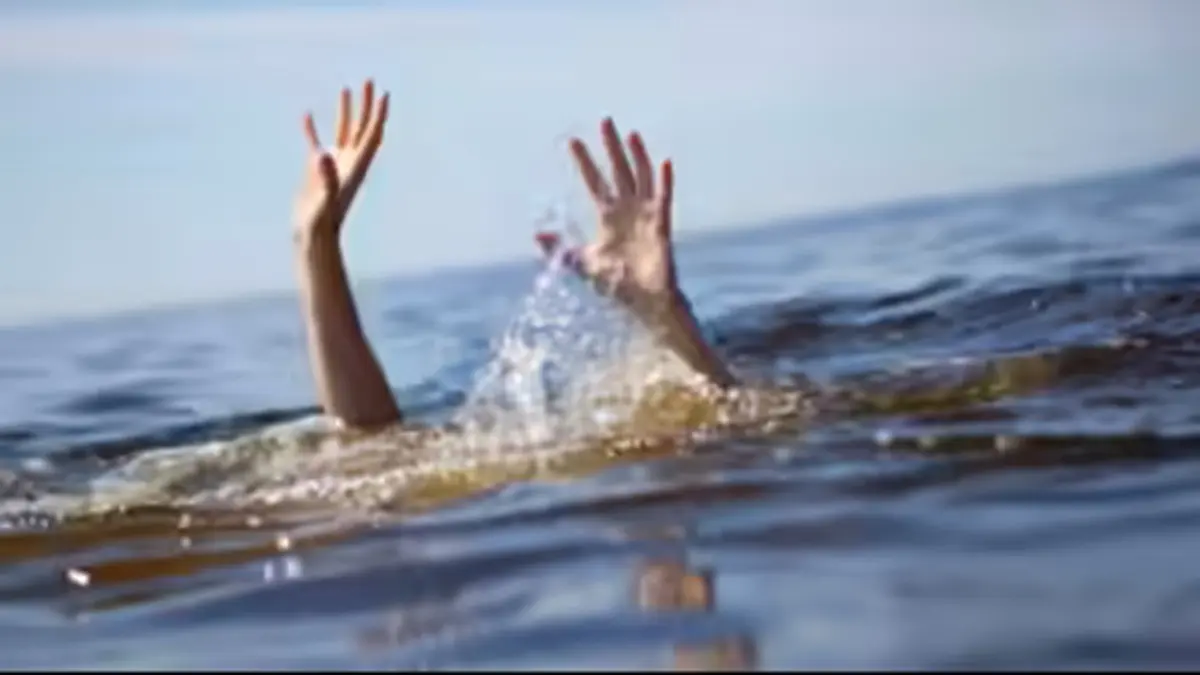 10-Year-Old Drowns At North Delhi Swimming Pool, Family Alleges Safety Lapses 10-Year-Old Drowns At North Delhi Swimming Pool, Family Alleges Safety Lapses
