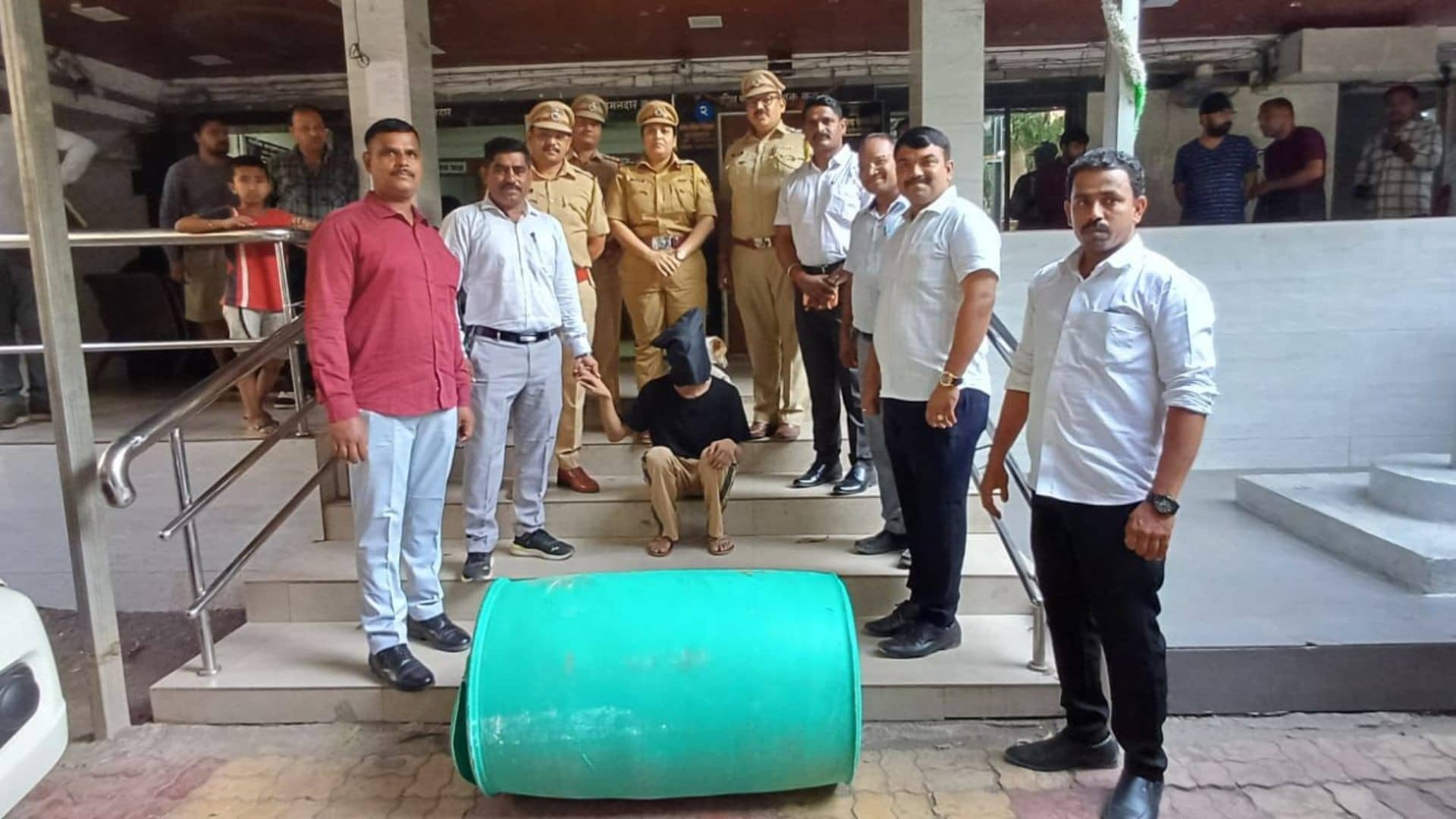 मेरठ में नीले ड्रम वाली मुस्‍कान के बाद मुंबई में हरे ड्रम वाली मेहजबीन शेख, पति और भाई के साथ मिल की प्रेमी की हत्या; फिर नाले में फेंक दी लाश