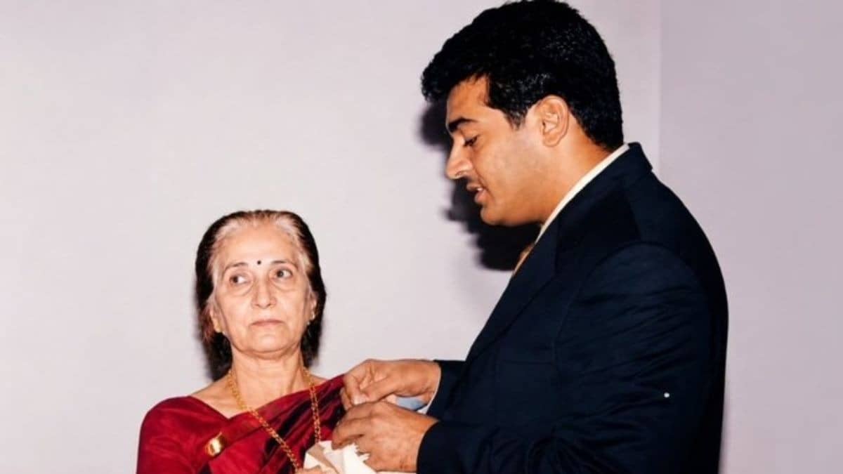 Ajith Kumar's mother passes away